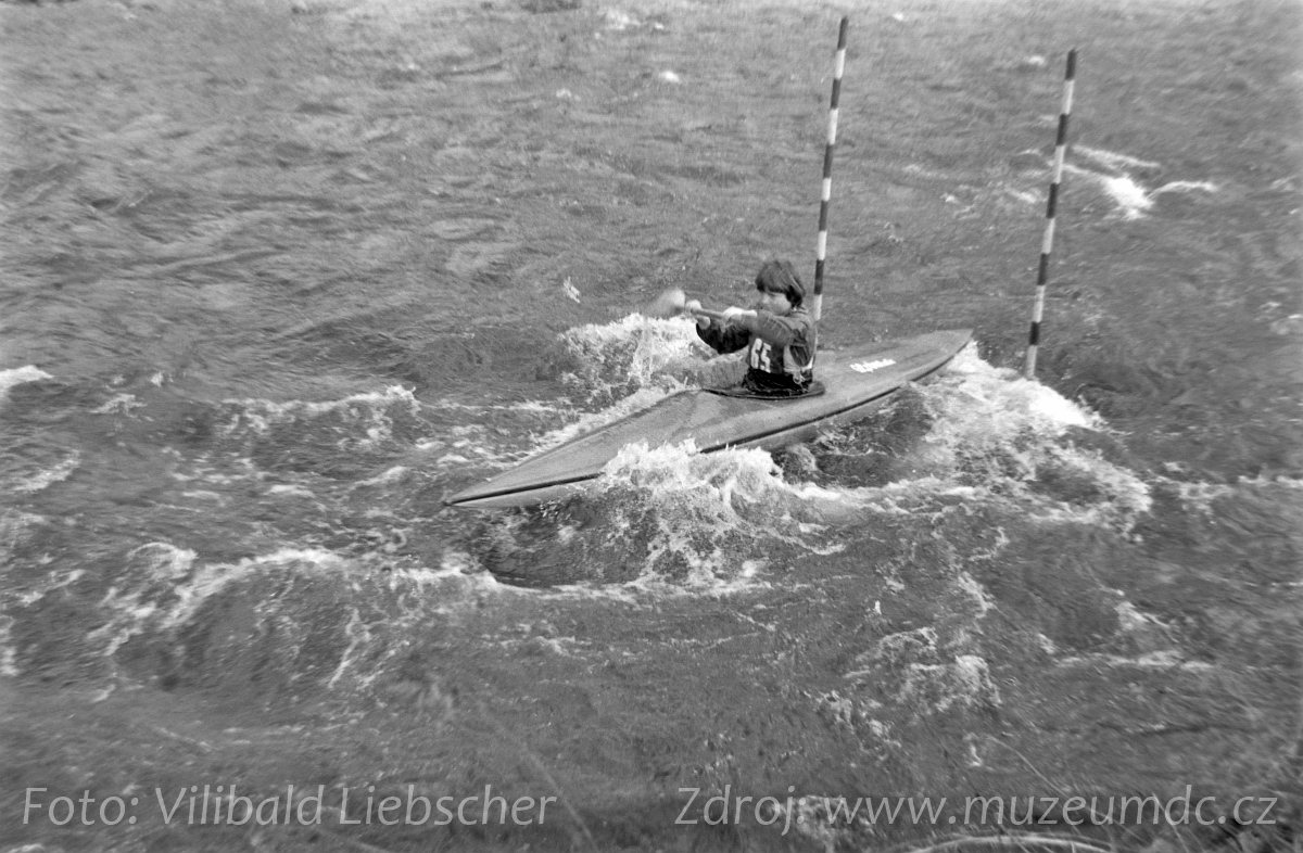 Vodní slalom na Ploučnici, Děčín III - Staré Město, 70. léta 20. století