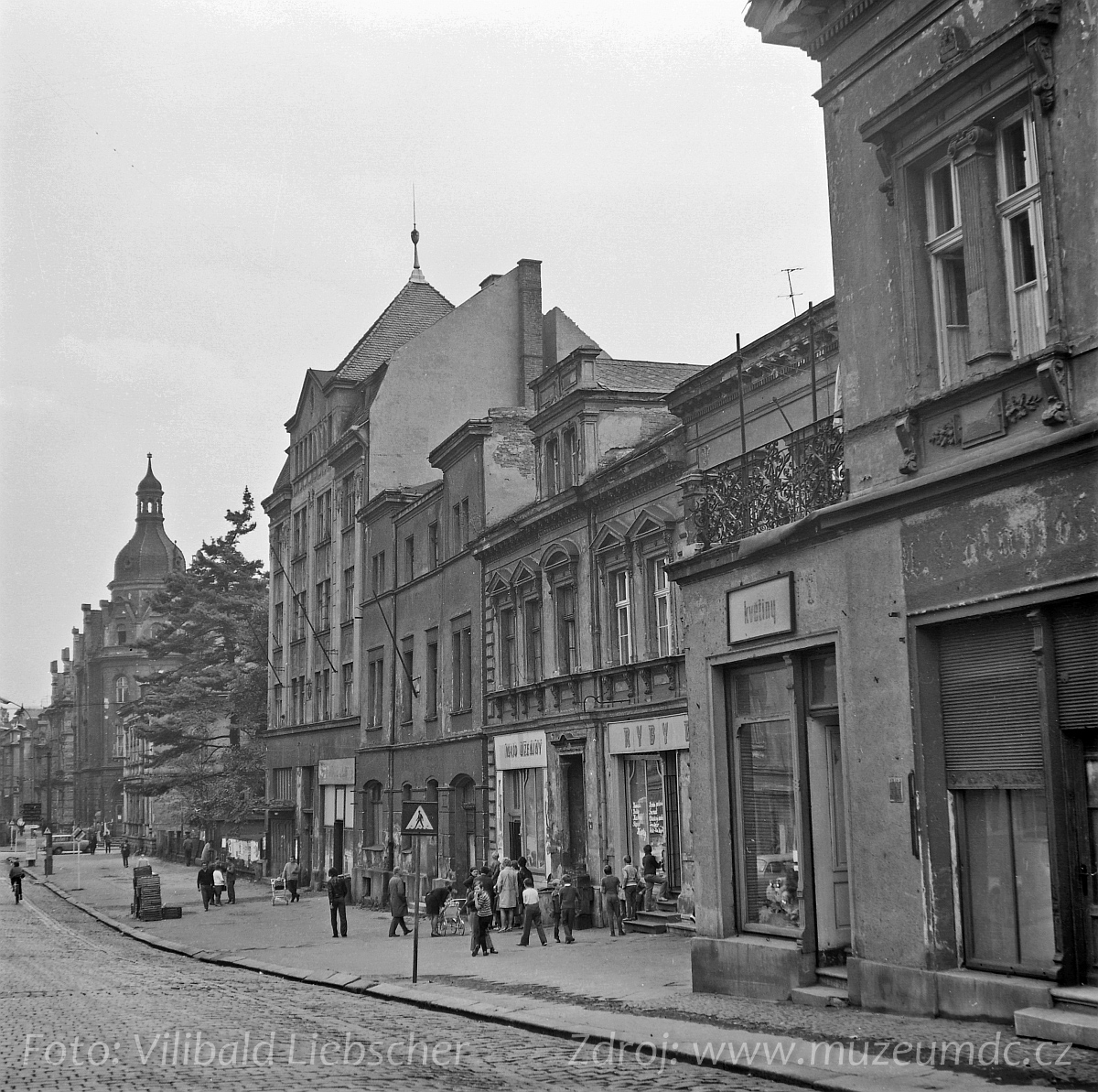 Téma Co předcházelo budově Kokosu (sekretariátu OV KSČ) v Děčíně I