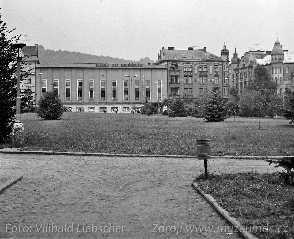 Kino Sněžník, Děčín