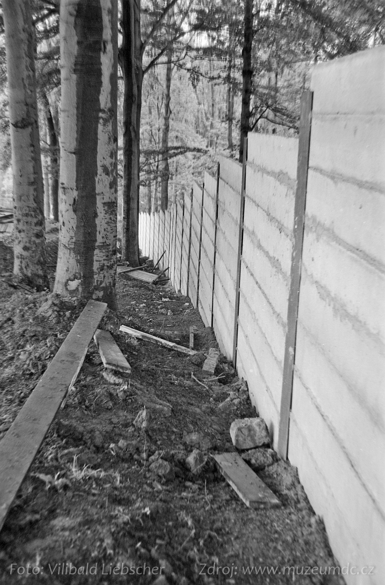 Budování letního kina Bažantnice, Děčín